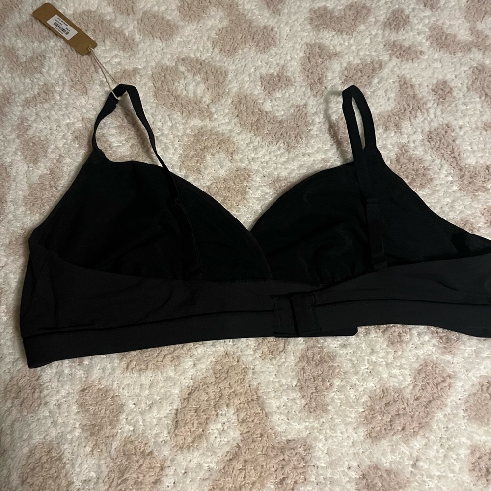 Skims triangle bralette